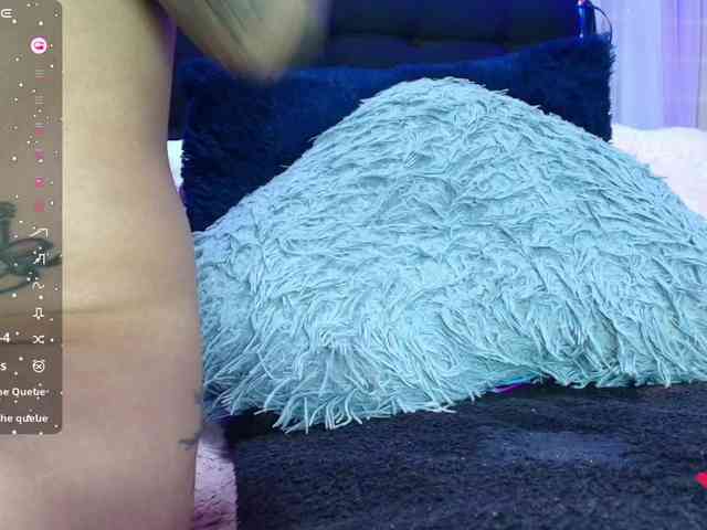 Hannahot69 webcam