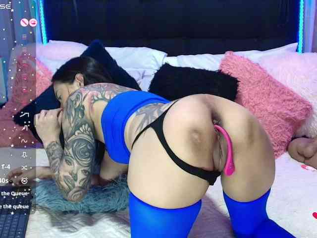 Hannahot69 webcam