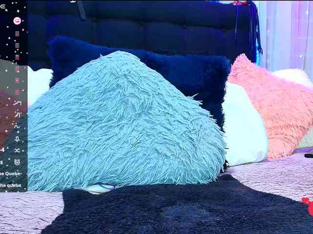Hannahot69 webcam