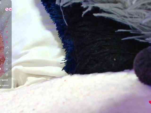 Hannahot69 webcam