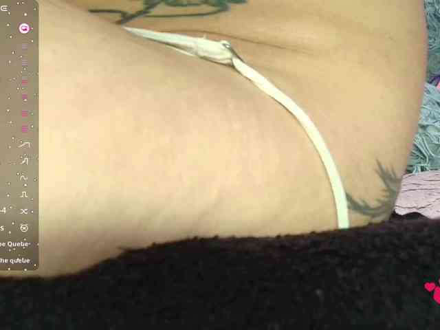 Hannahot69 webcam