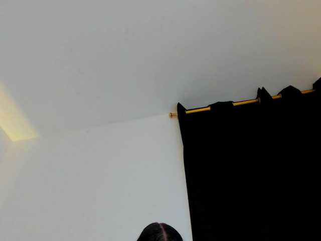 Liily-moore live cam on BongaCams