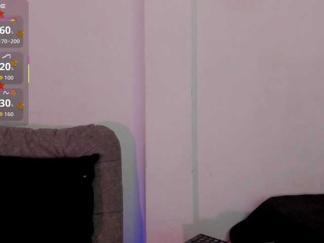 Liily-moore live cam preview