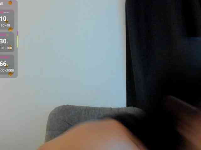 Liily-moore webcam