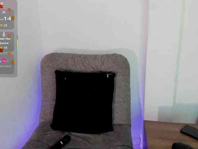Liily-moore webcam