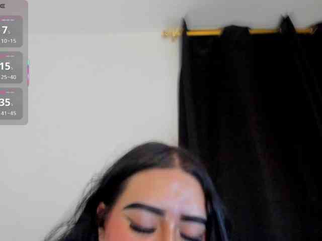 Liily-moore webcam