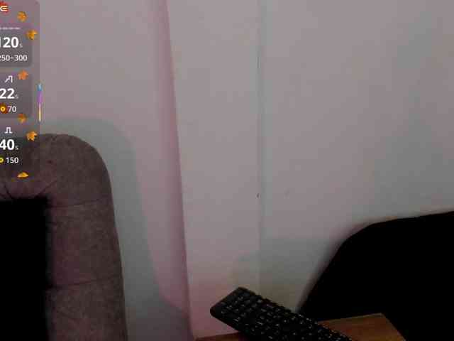 Liily-moore webcam