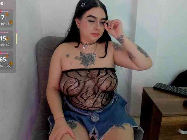 Liily-moore webcam