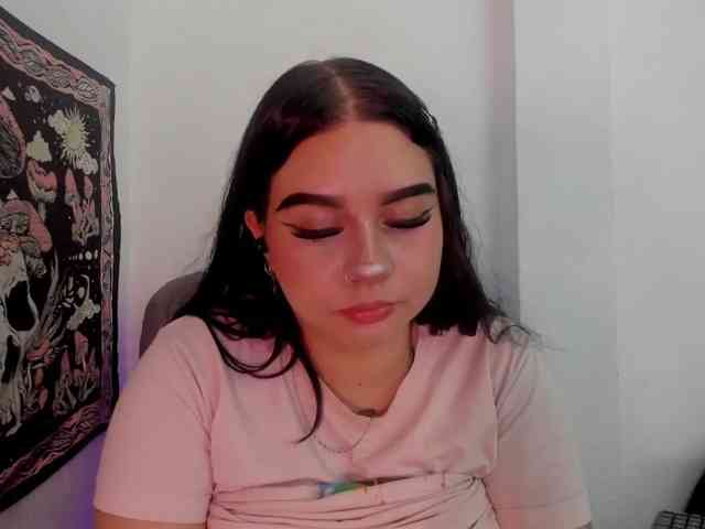 Liily-moore webcam