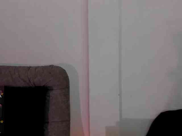Liily-moore Live Webcam on BongaCams