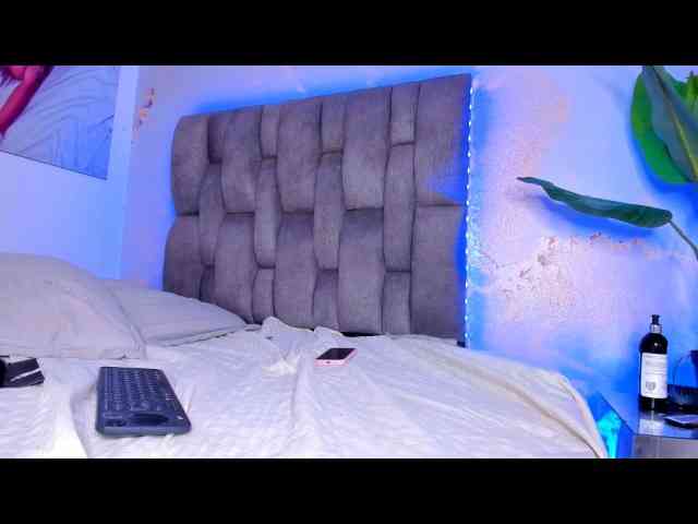 camilawhitee webcam