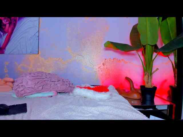 camilawhitee webcam