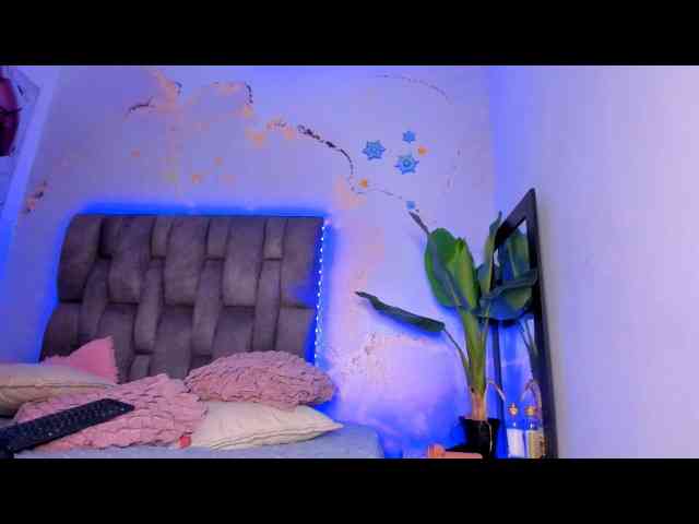 camilawhitee webcam