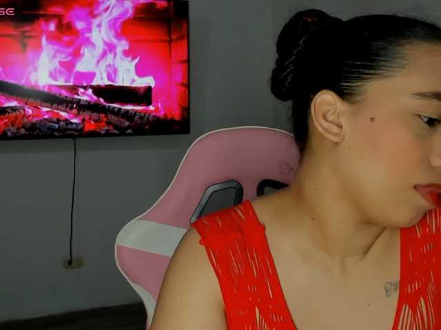 NABILA16 live cam on BongaCams