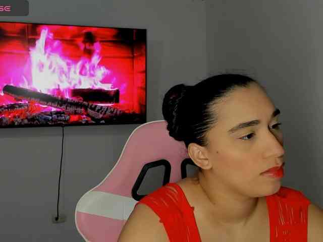JADDE_LUXXY webcam