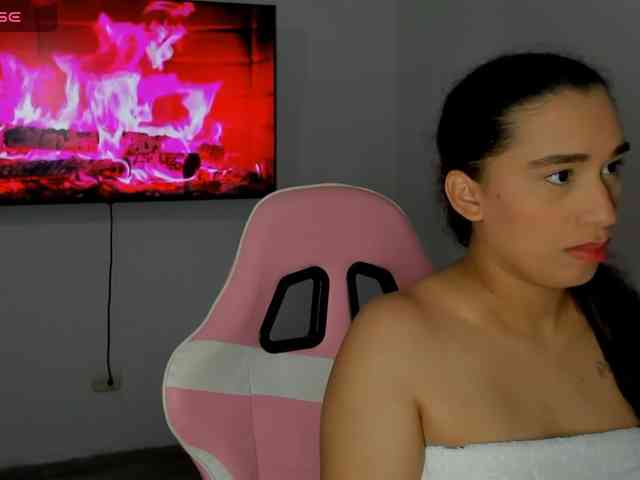 JADDE_LUXXY webcam