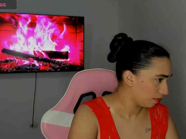 JADDE_LUXXY webcam