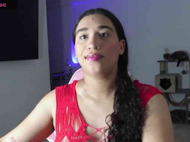 JADDE_LUXXY webcam