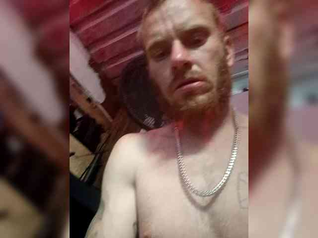 Errday23 Live Webcam on BongaCams