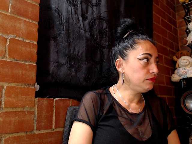 AlexandrinaFenix live cam on BongaCams