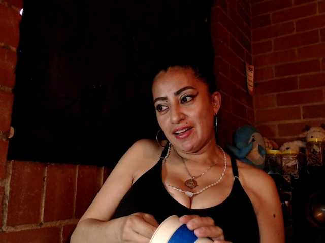 AlexandrinaFenix live cam on BongaCams