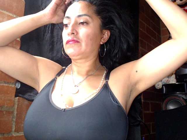 AlexandrinaFenix live cam on BongaCams