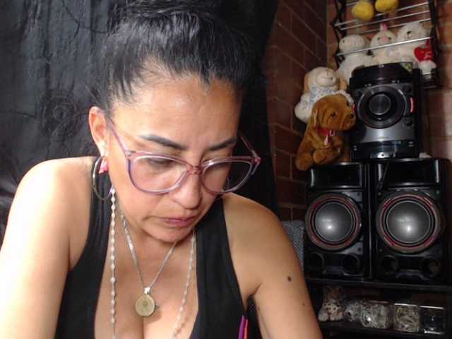 AlexandrinaFenix live cam on BongaCams
