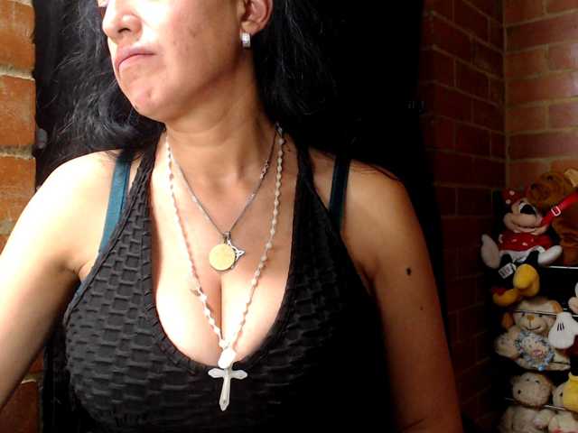 AlexandrinaFenix live cam preview