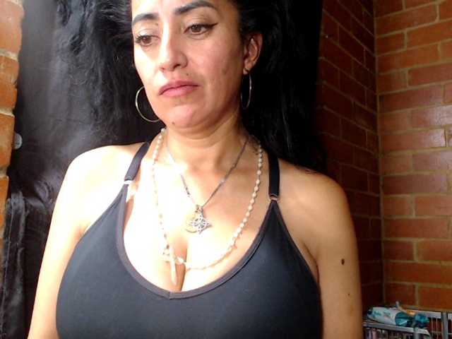 AlexandrinaFenix live cam preview