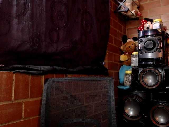 AlexandrinaFenix live cam on BongaCams