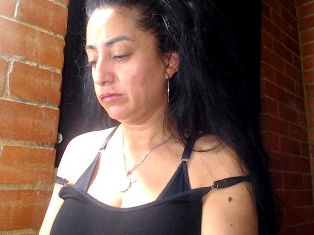 AlexandrinaFenix live cam on BongaCams