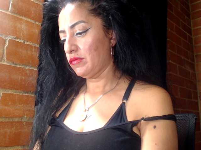 AlexandrinaFenix live cam on BongaCams