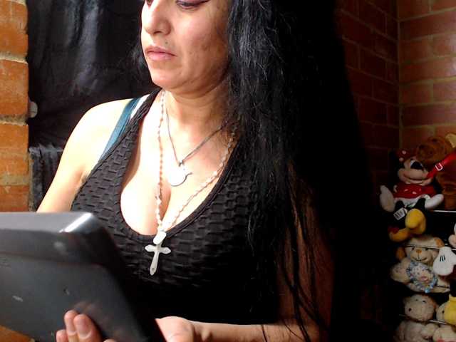 AlexandrinaFenix live cam on BongaCams