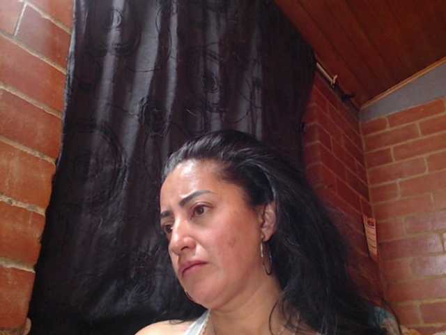 AlexandrinaFenix live cam on BongaCams