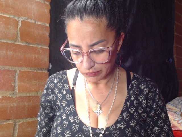 AlexandrinaFenix live cam on BongaCams