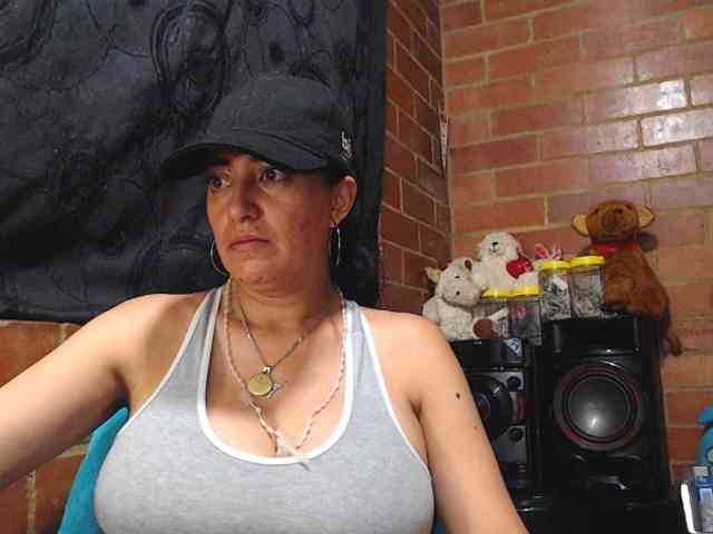 AlexandrinaFenix webcam