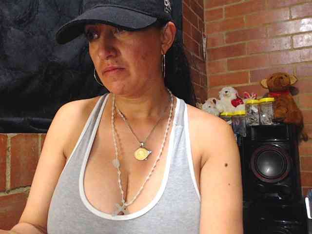 AlexandrinaFenix webcam