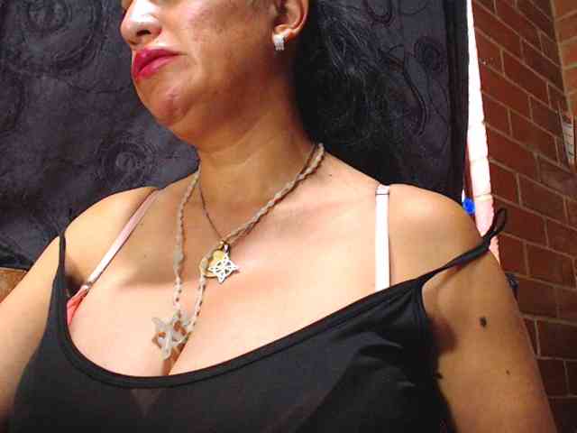 AlexandrinaFenix webcam