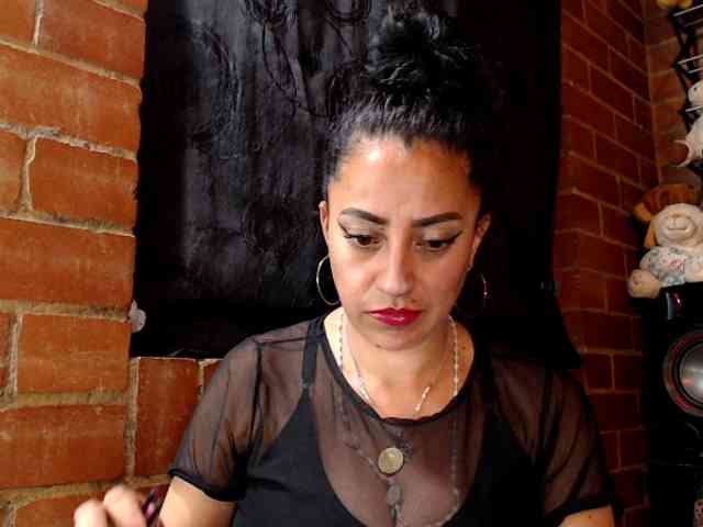 AlexandrinaFenix Live Webcam on BongaCams