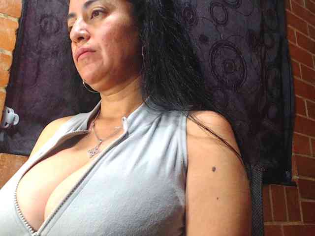 AlexandrinaFenix webcam