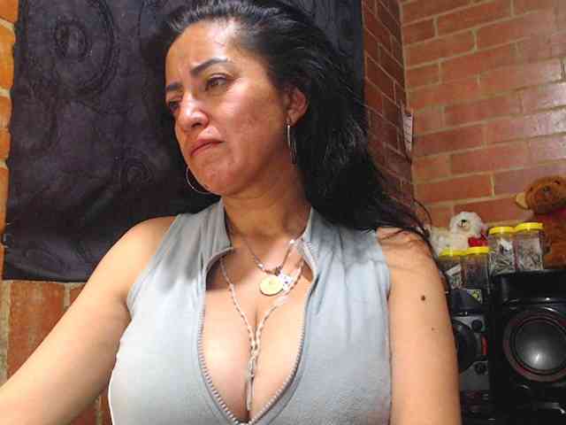 AlexandrinaFenix webcam
