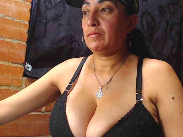 AlexandrinaFenix webcam