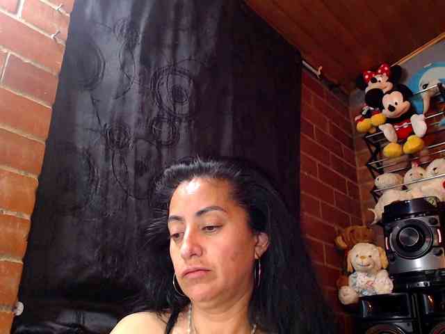 AlexandrinaFenix webcam