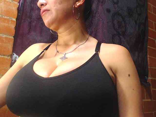 AlexandrinaFenix webcam