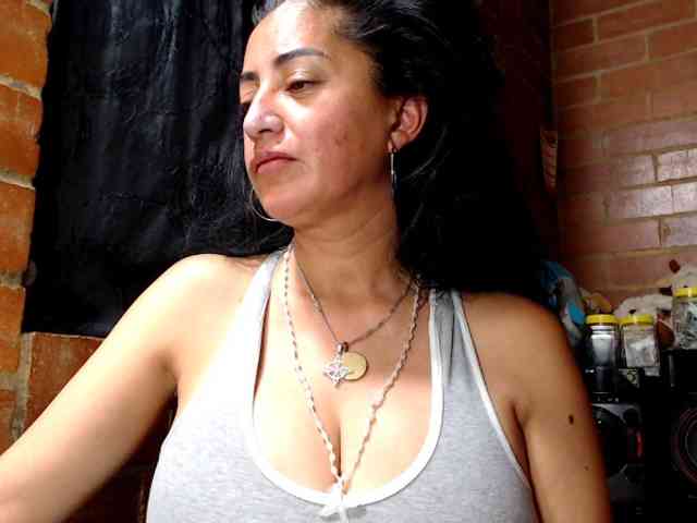 AlexandrinaFenix webcam