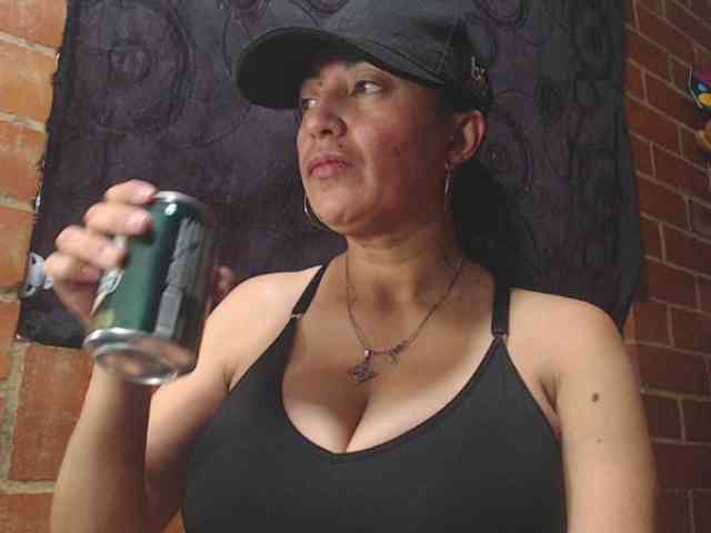 AlexandrinaFenix webcam