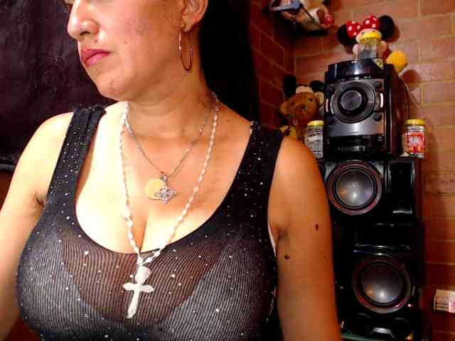 AlexandrinaFenix webcam