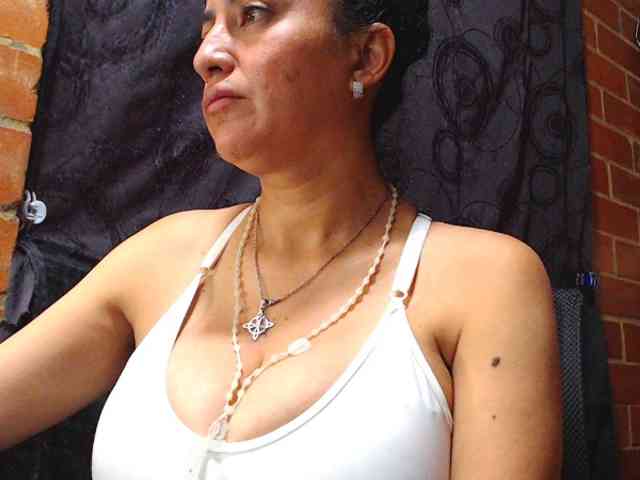AlexandrinaFenix webcam