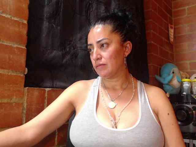 AlexandrinaFenix webcam