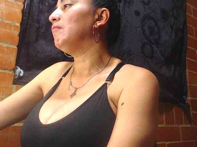 AlexandrinaFenix webcam